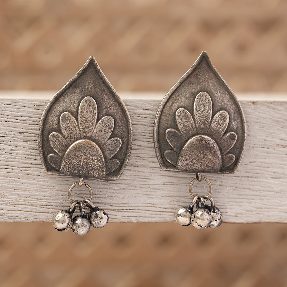 Nivedita- Silver Brass Oxidisd dangler earrings