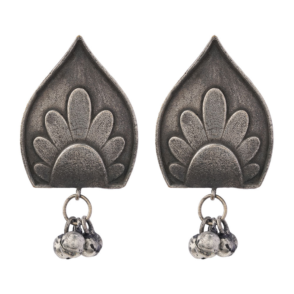 Nivedita- Silver Brass Oxidisd dangler earrings