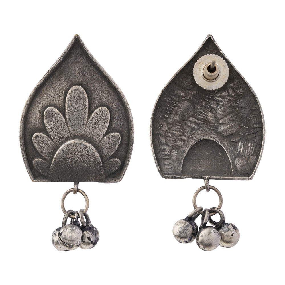 Nivedita- Silver Brass Oxidisd dangler earrings