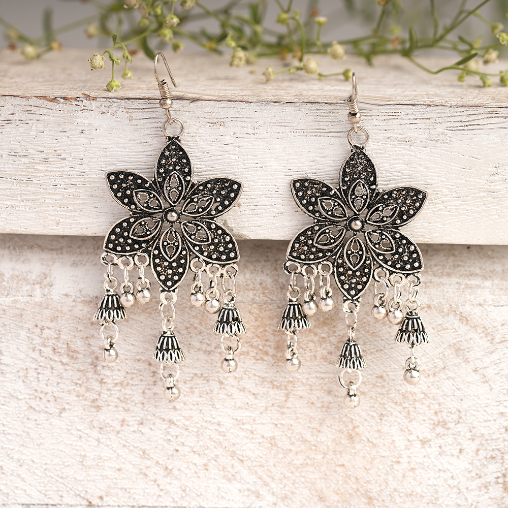 Gul- Silver Brass Pearl dangler earrings
