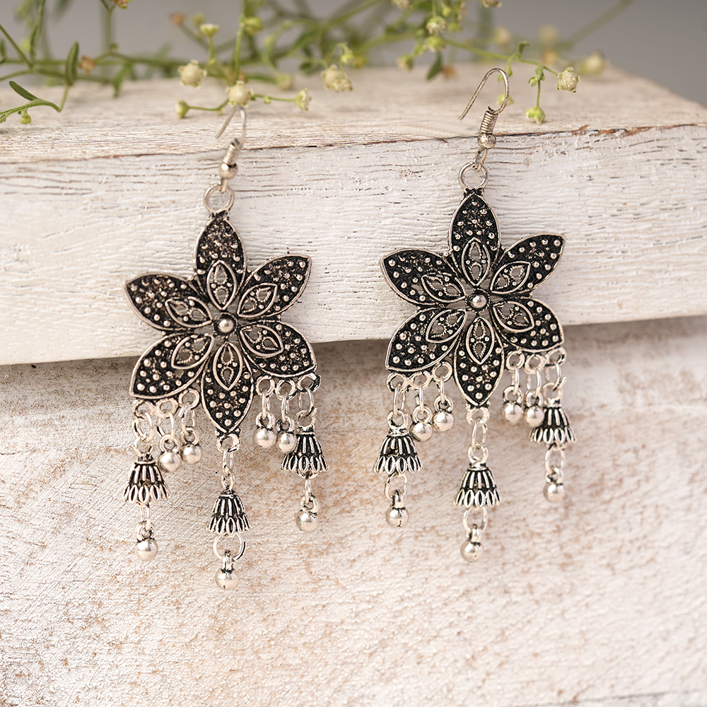 Gul- Silver Brass Pearl dangler earrings