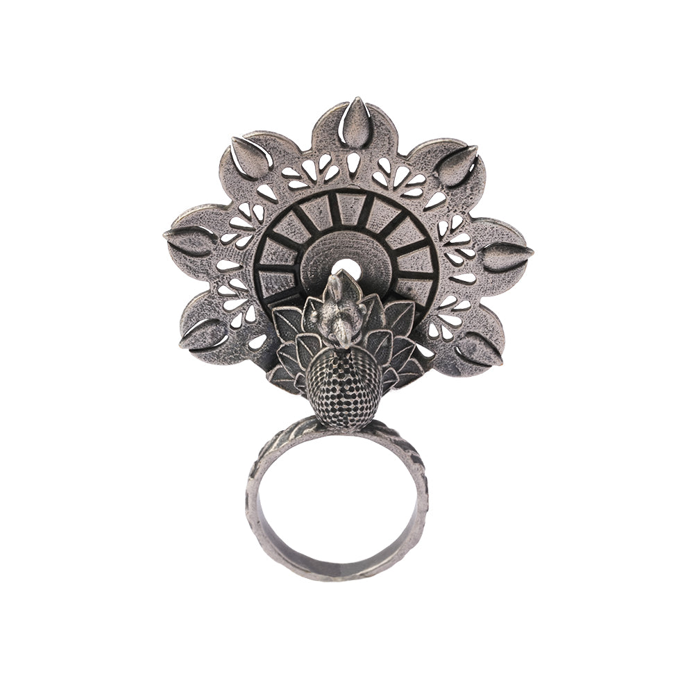 Neelraj- Silver oxidised ring