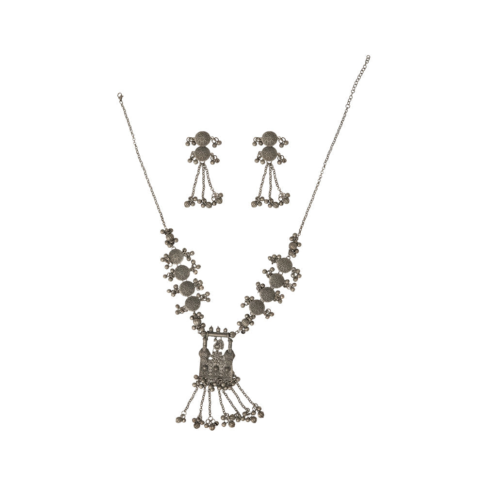 Rudrangi- Silver Toned Brass Necklace Set