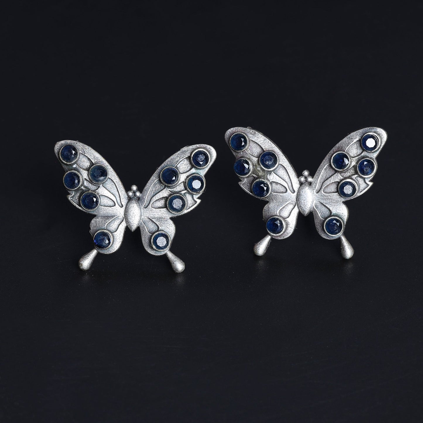 Titli- Silver oxidised Stone-Studded stud earrings(Blue)