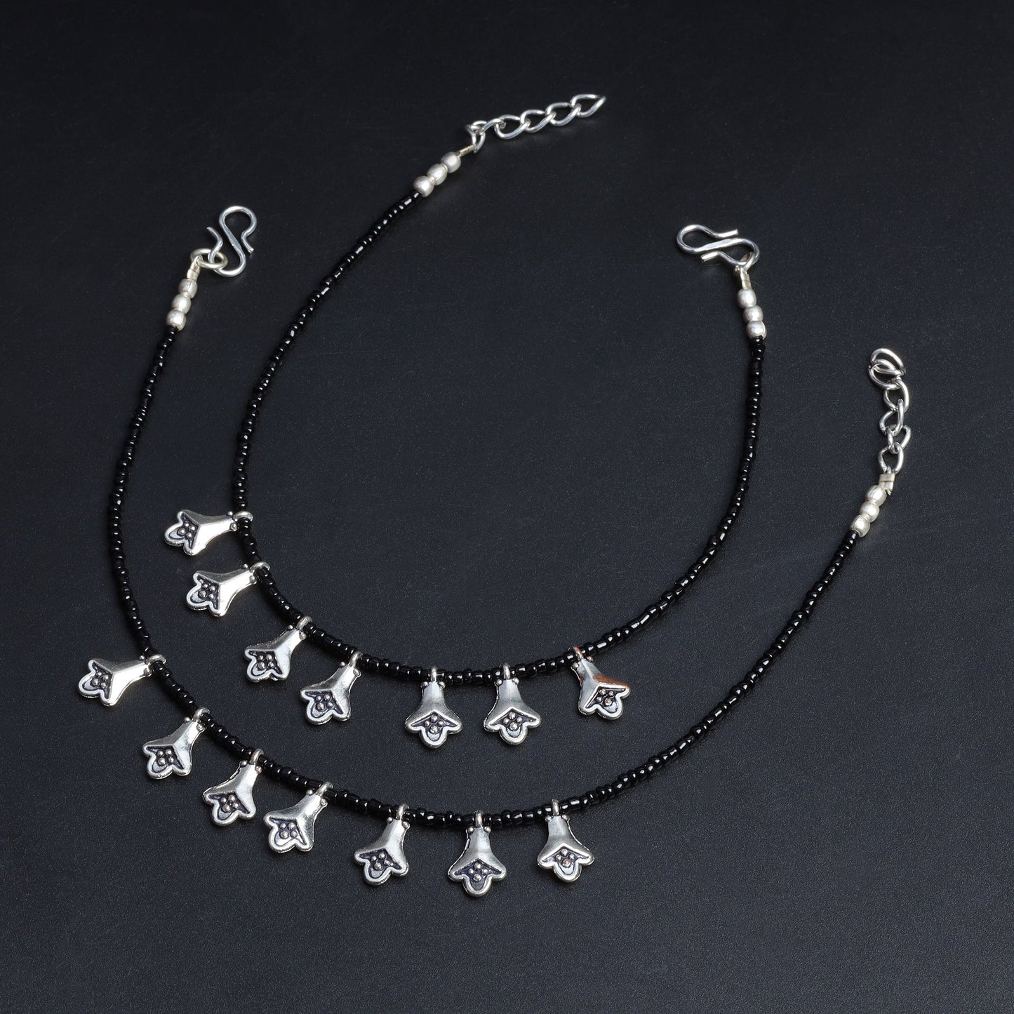 Noor- Oxidised beaded anklet