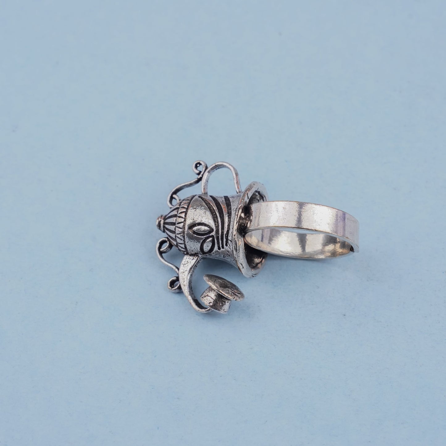Prabhakar- Silver oxidised ring