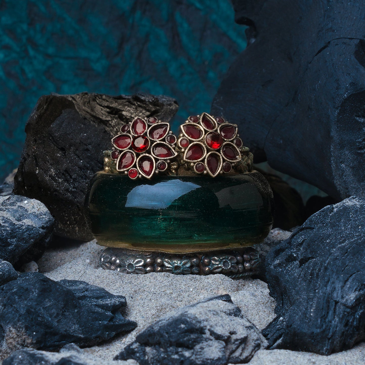 Kusuma- Silver oxidised stone studded stud earrings