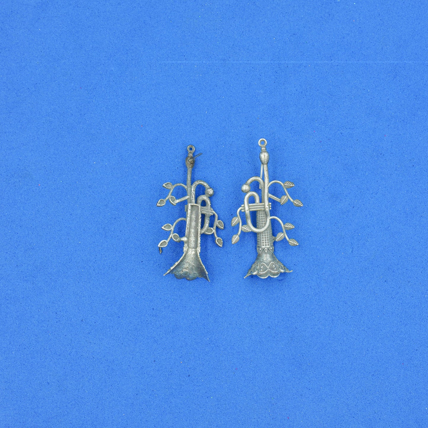 Naadini- Silver Brass oxidised stud earrings