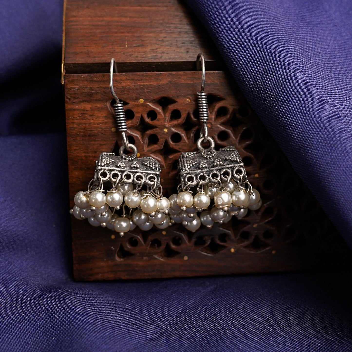 Phooljhal- Silver Brass Pearl jhumka earrings