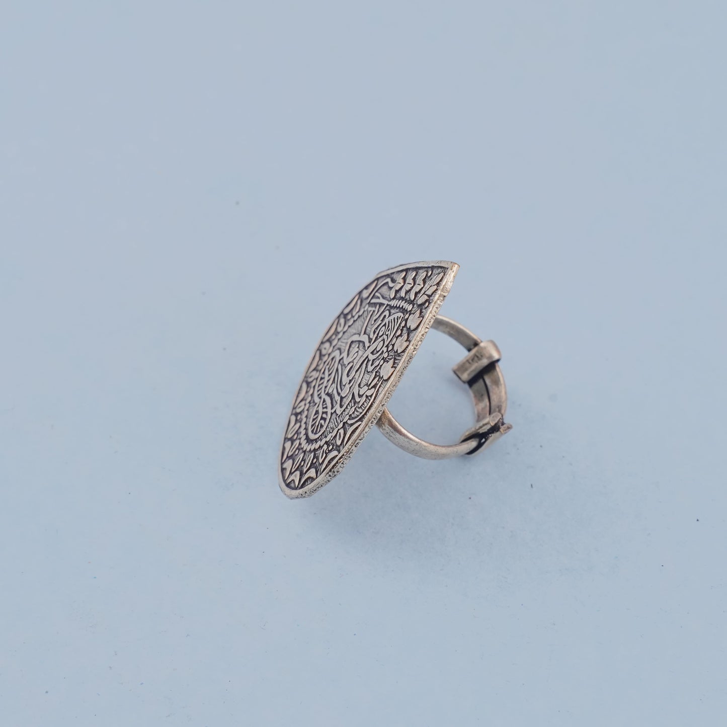 Manohari- Silver oxidised ring