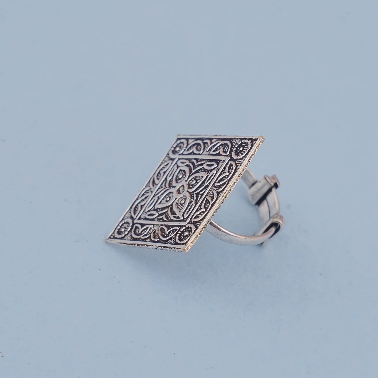Pratyush- Silver oxidised ring