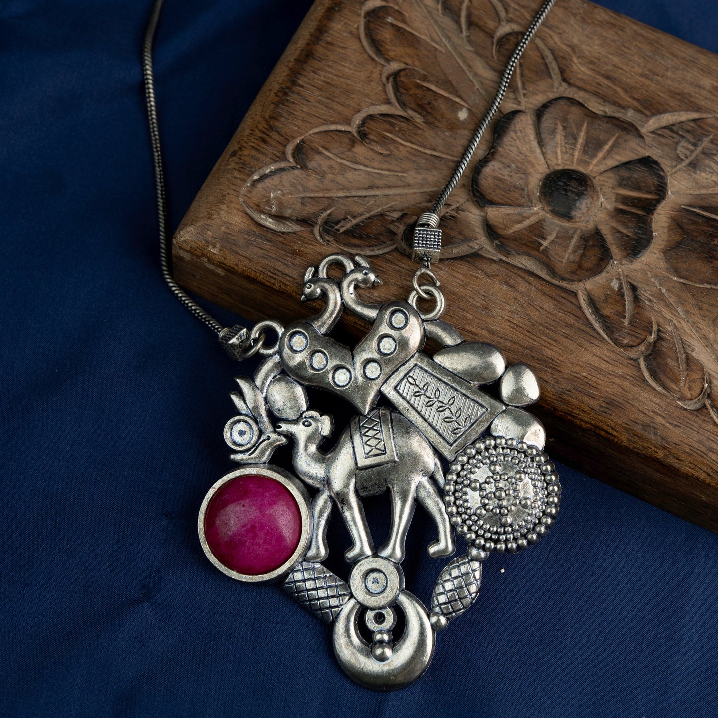 Maitri- Rajasthani Oxidised Neckpiece(Red)