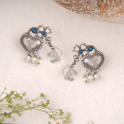 Kunjika- Silver Brass Oxidised dangler earrings (Blue)