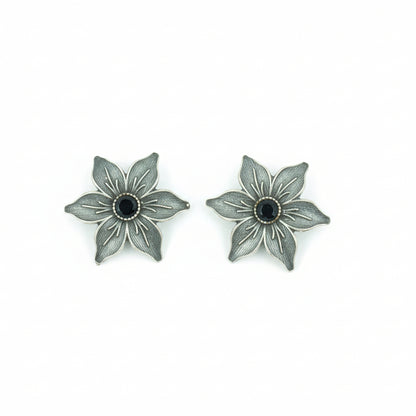 Juhi- Silver Brass Stone-Studded Stud Earrings(Black)