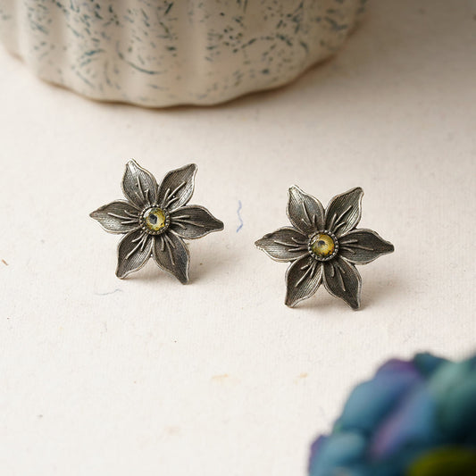 Juhi- Silver Brass Stone-Studded Stud Earrings(Yellow)