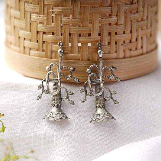 Naadini- Silver Brass oxidised stud earrings