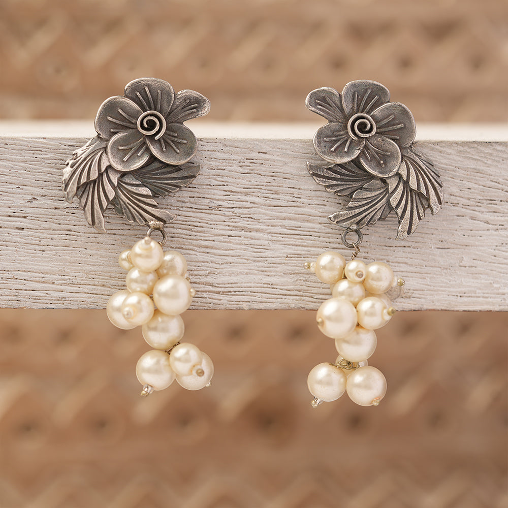 Motiphool- Silver Brass Pearl dangler earrings