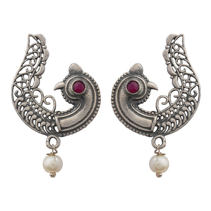 Amrapali – Antique Polish Pearl Stud Earrings