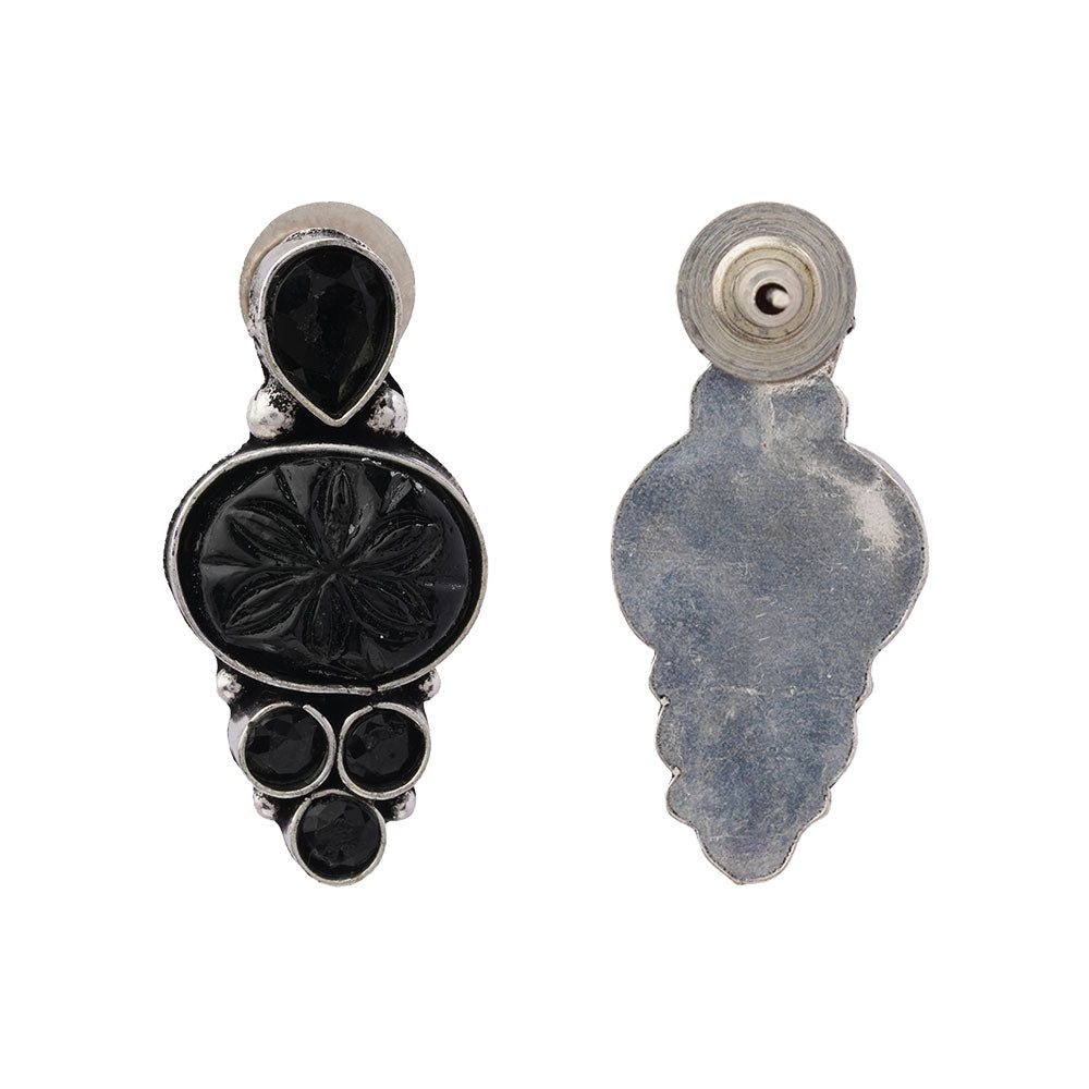 ShilpaRatna – Stone-Studded Brass Stud Earrings (Black)