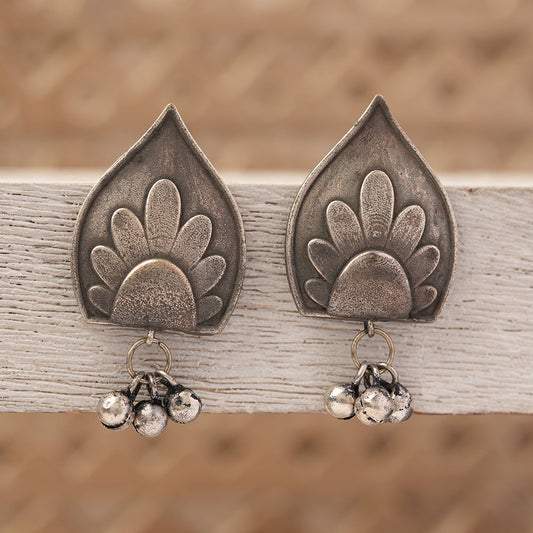Nivedita- Silver Brass Oxidisd dangler earrings