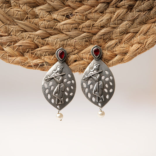 Kanha- Silver Brass Pearl dangler earrings(Red)