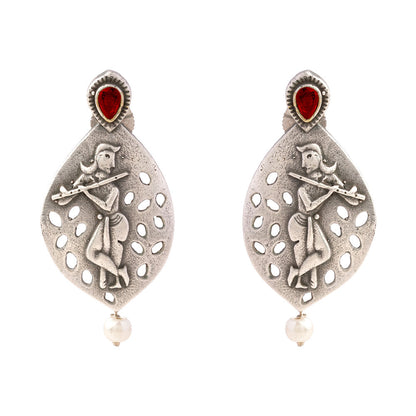 Kanha- Silver Brass Pearl dangler earrings(Red)