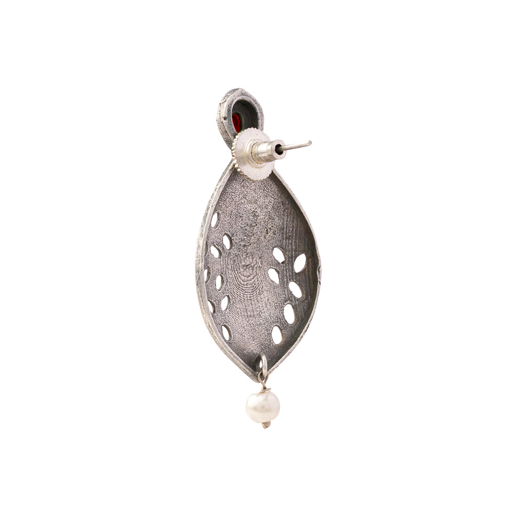 Kanha- Silver Brass Pearl dangler earrings(Red)