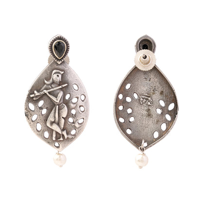 Kanha- Silver Brass Pearl dangler earrings(Black)
