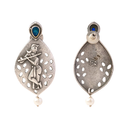 Kanha- Silver Brass Pearl dangler earrings(Blue)