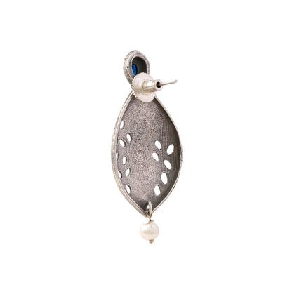 Kanha- Silver Brass Pearl dangler earrings(Blue)