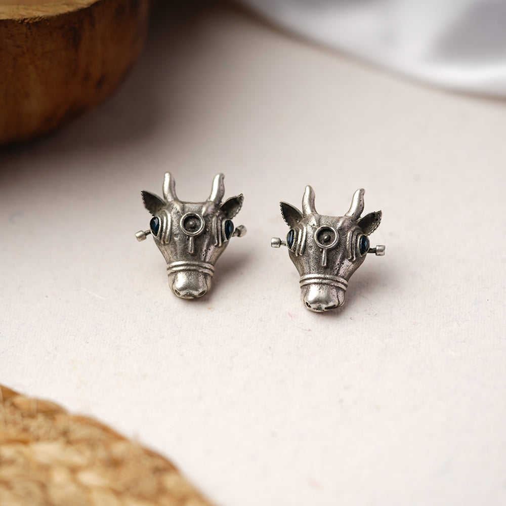 Nandi- Silver oxidised stone studded stud earrings(Blue)