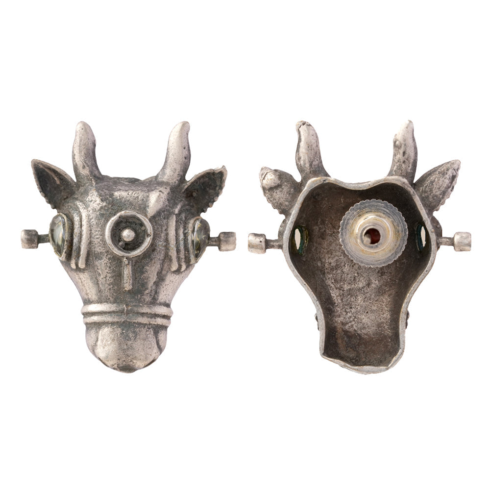 Nandi- Silver oxidised Stone-Studded stud earrings(white)
