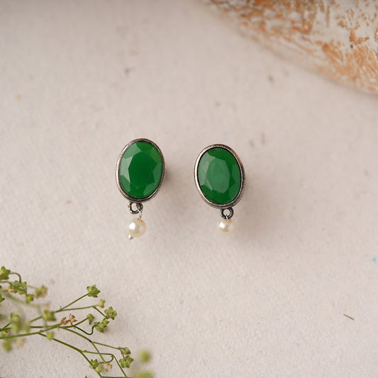 Boond- Silver Brass Stone Studded stud earrings(Green)