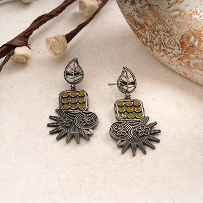 Pallavi – Silver Brass Oxidised Dangler Earrings
