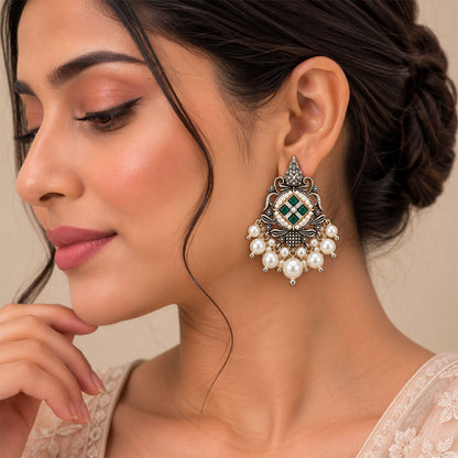 Maniratna – Silver Brass Dangler Earrings - Green