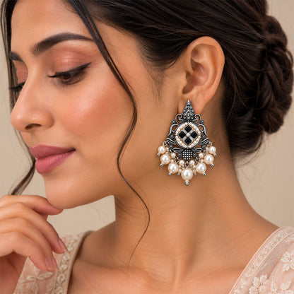 Maniratna – Silver Brass Dangler Earrings - Black
