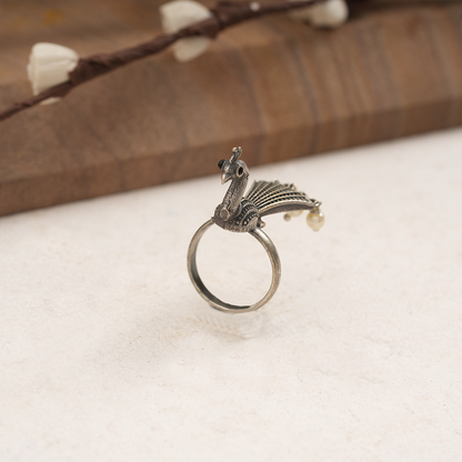 Morpriya- Silver oxidised ring