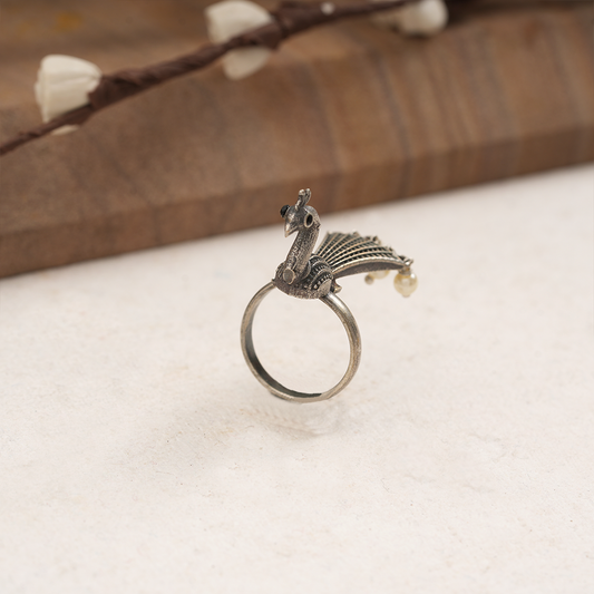 Morpriya- Silver oxidised ring