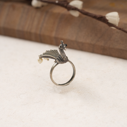 Morpriya- Silver oxidised ring