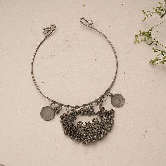 Disha- Statement Neckpiece