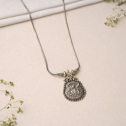 Nirvana- Krishna Oxidised Pendant chain set