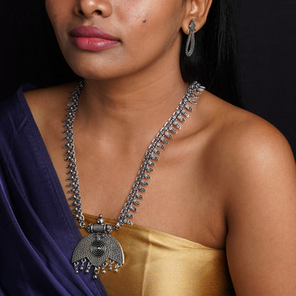 Pragyavati- Oxidised Pendant chain set