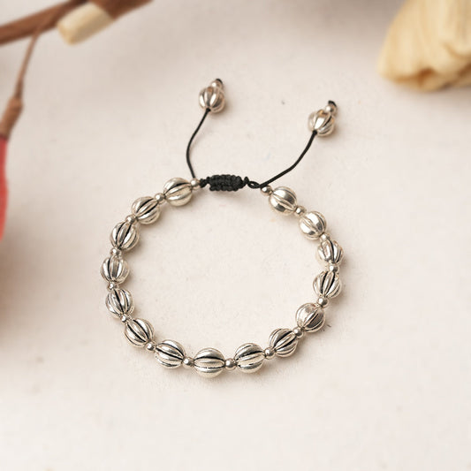 Kalyani- Oxidised beaded bracelet