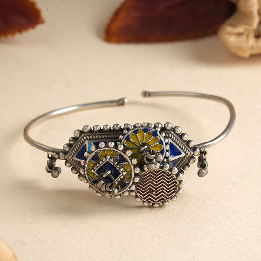 Hemal- Silver oxidised Bracelet