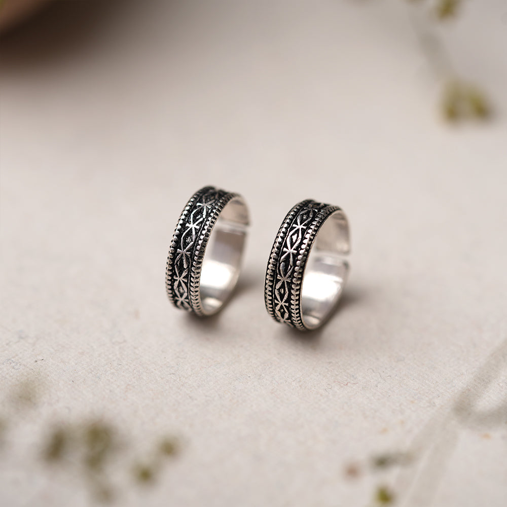 Chaaru- Oxidised Brass ToeRings