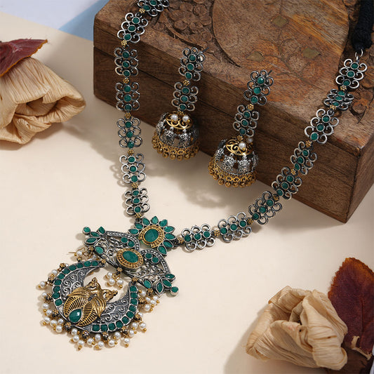 Amrapali- Stone-Studded neckpiece set(Green)