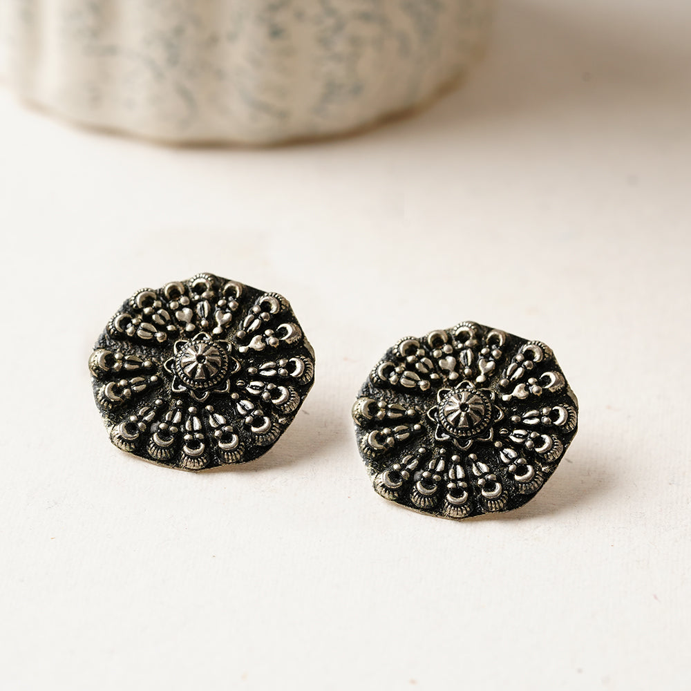 ChandiChakra- Silver alloy stud Earrrings