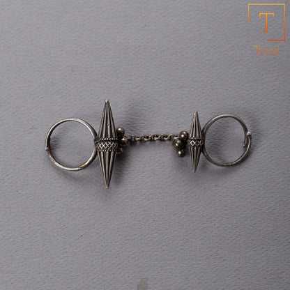 Lavanya- Silver oxidised ring
