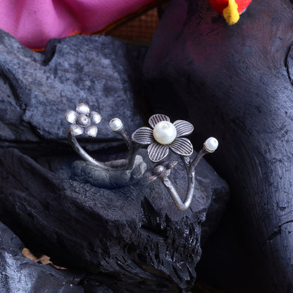 Ira- Silver oxidised ring