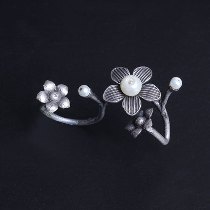 Ira- Silver oxidised ring